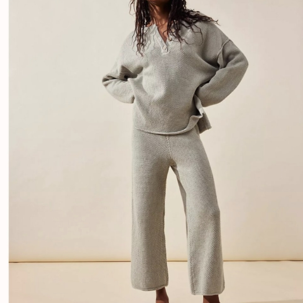 Free People Light Sage Hailey V-Neck Sweater SET